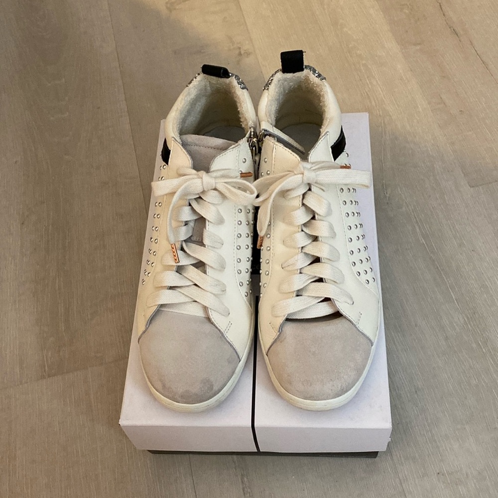 Dolce Vita sneakers